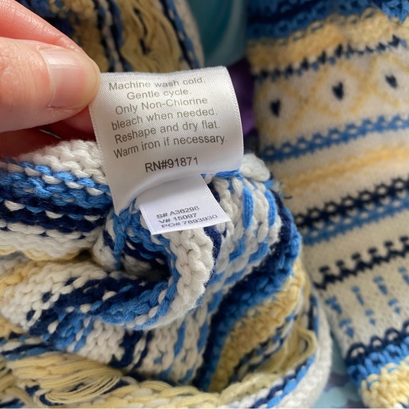 Appleseed’s petite medium cardigan - Picture 3 of 7